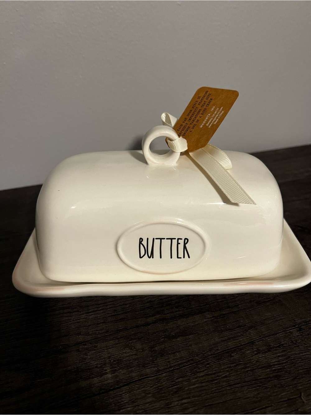 Cream Ceramic Butter Dish - 'BUTTER' Label